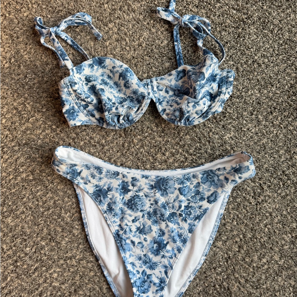 Abercrombie & Fitch Blue Floral Bikini